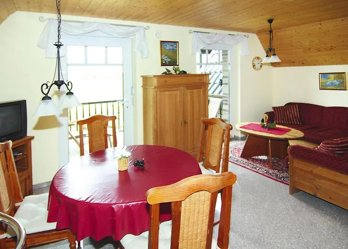 Doppelhaushalften In Deutschland * בולטנהאגן