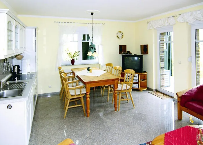 Doppelhaushalften In Deutschland בית נופש